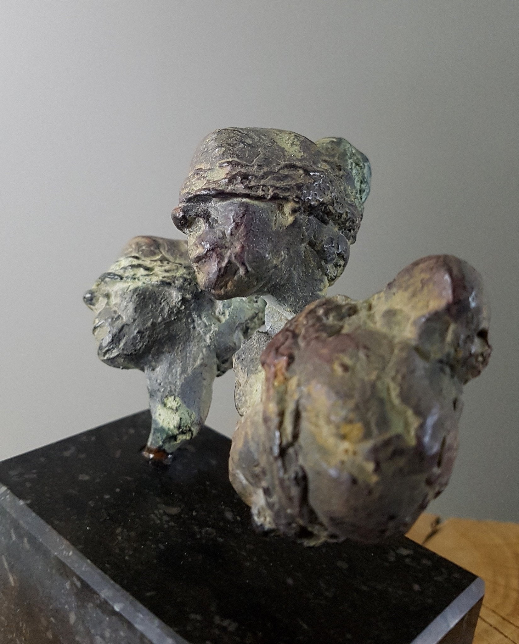 Three sisters 1 (13 x 8 x 5cm) - ArtFusion.nl